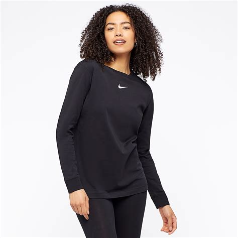 Nike apparel for women